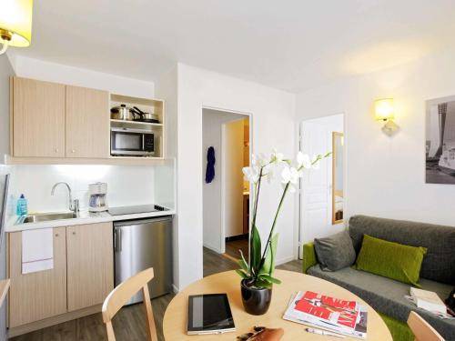 Aparthotel Adagio Access Marseille Prado P&eacute;rier, Marseille