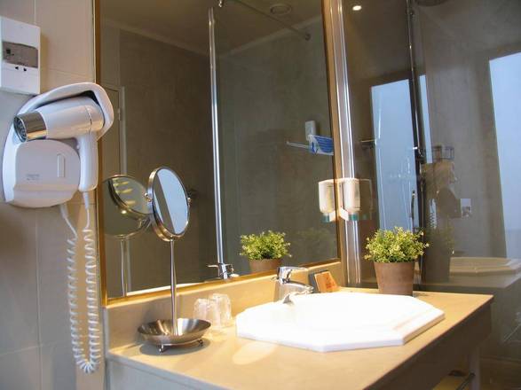 Saint Ferréol, Marseille