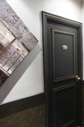 Adonis Marseille Vieux Port – Hôtel du Palais, Marseille