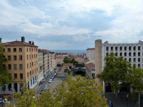 Hôtel de la Croix-Rousse, Lyon