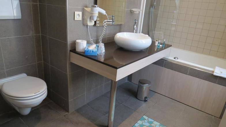 Grand Tonic Hotel Marseille, Marseille