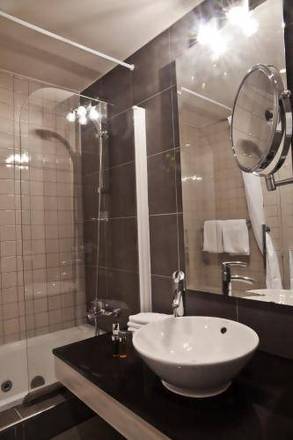 Grand Tonic Hotel Marseille, Marseille