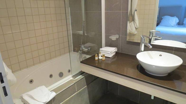 Grand Tonic Hotel Marseille, Marseille