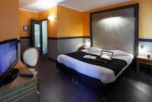 Adonis Marseille Vieux Port &ndash; H&ocirc;tel du Palais, Marseille